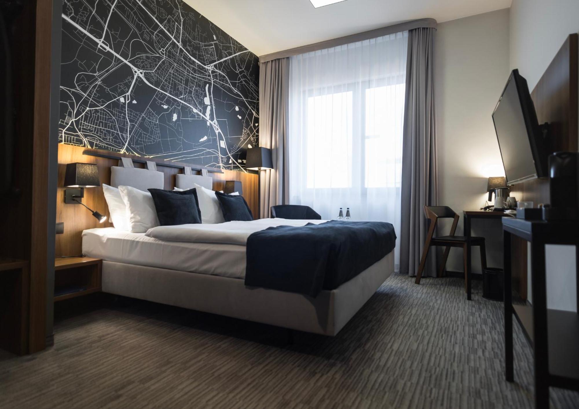 Best Western Hotel Mariacki Катовіце Номер фото